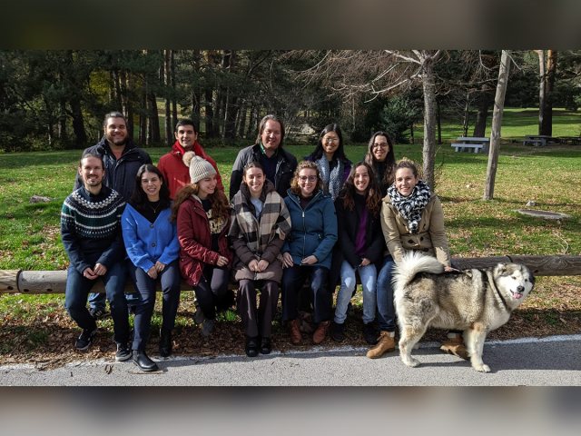 Group photo of the Laboratory for Clinical Neuroscience