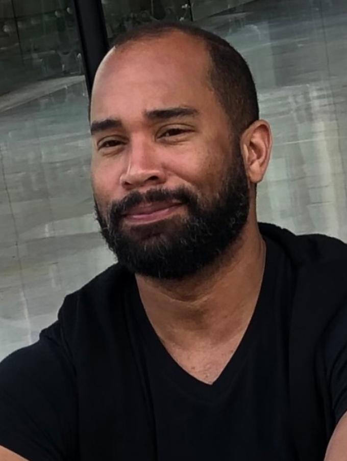 Photo of Mathew Abrams