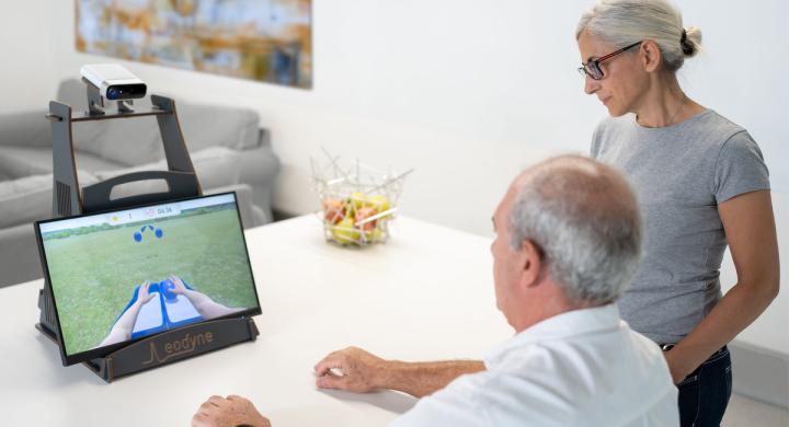 Photo of a man using AI-based rehabilitation