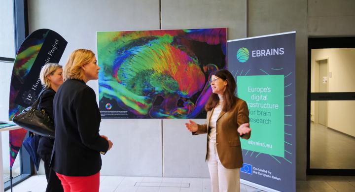 EU Commission Vice President Henna Virkkunen speaking to EBRAINS Joint-CEO Prof. Katrin Amunts