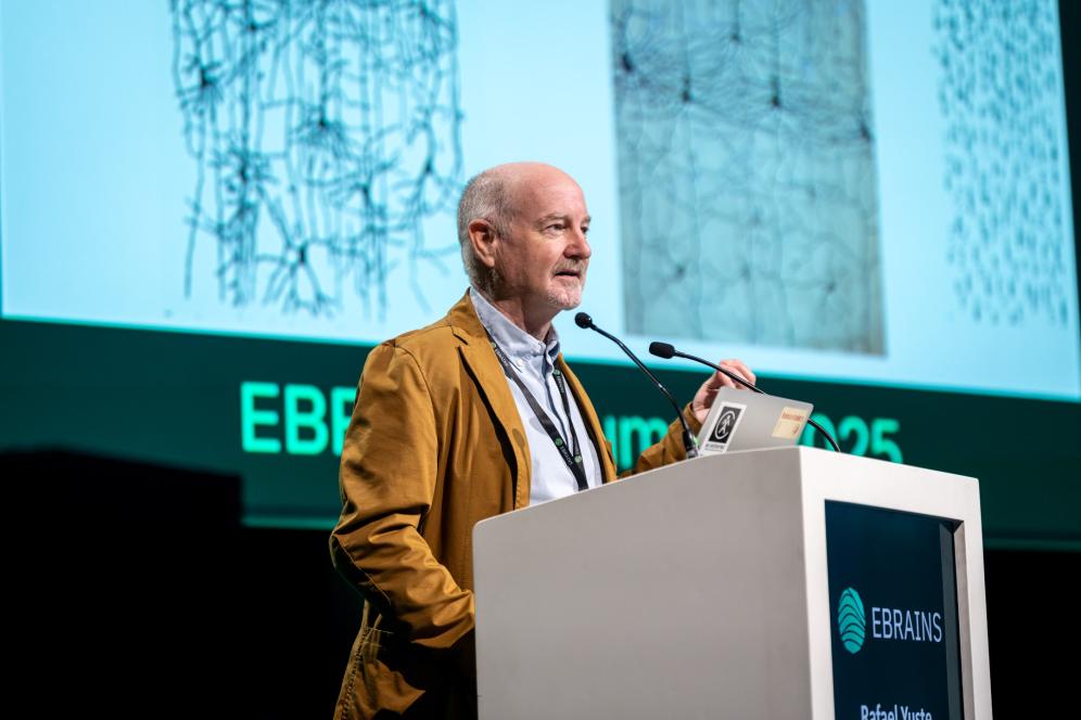 Photo of Rafael Yuste