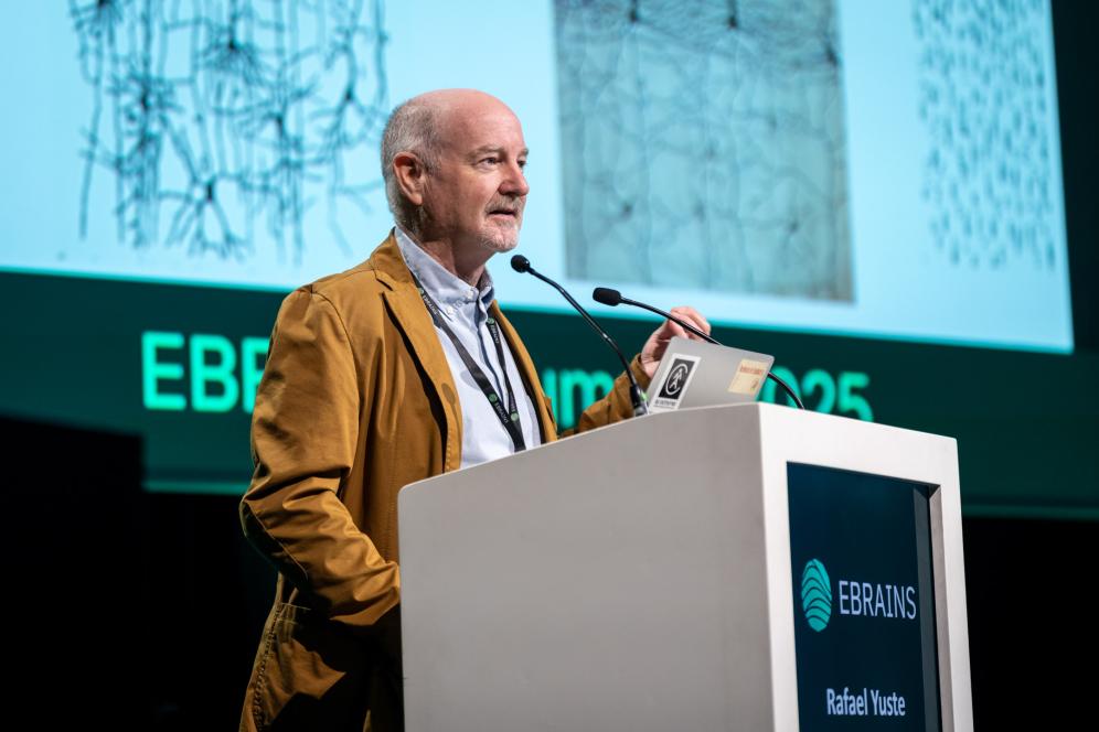 Photo of Rafael Yuste at the EBRAINS Summit 2025