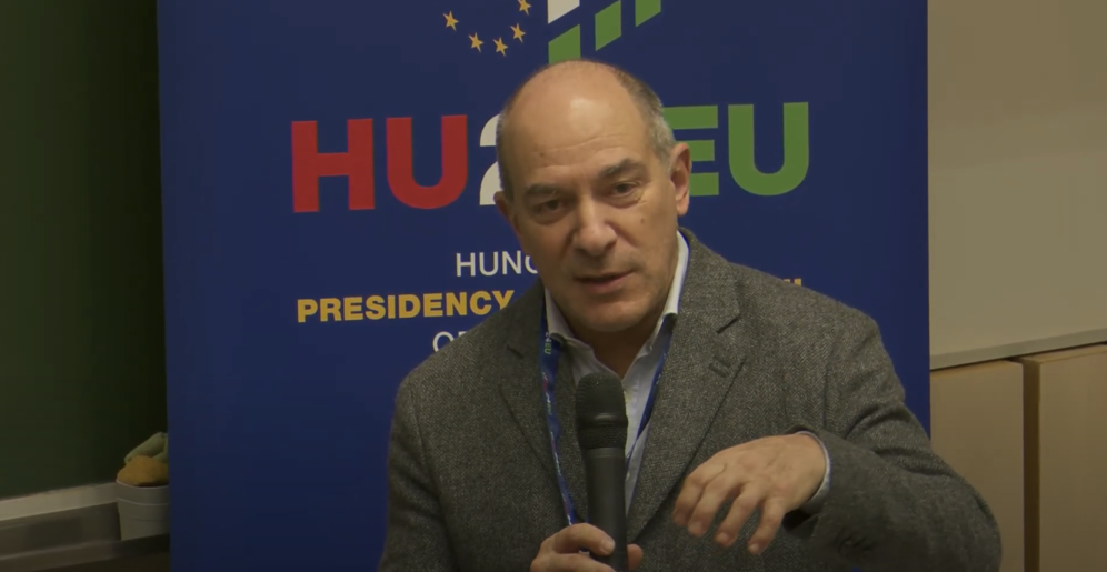 EBRAINS Joint-CEO Philippe Vernier at the ‘Towards a strengthened European cooperation in Brain health research' conference